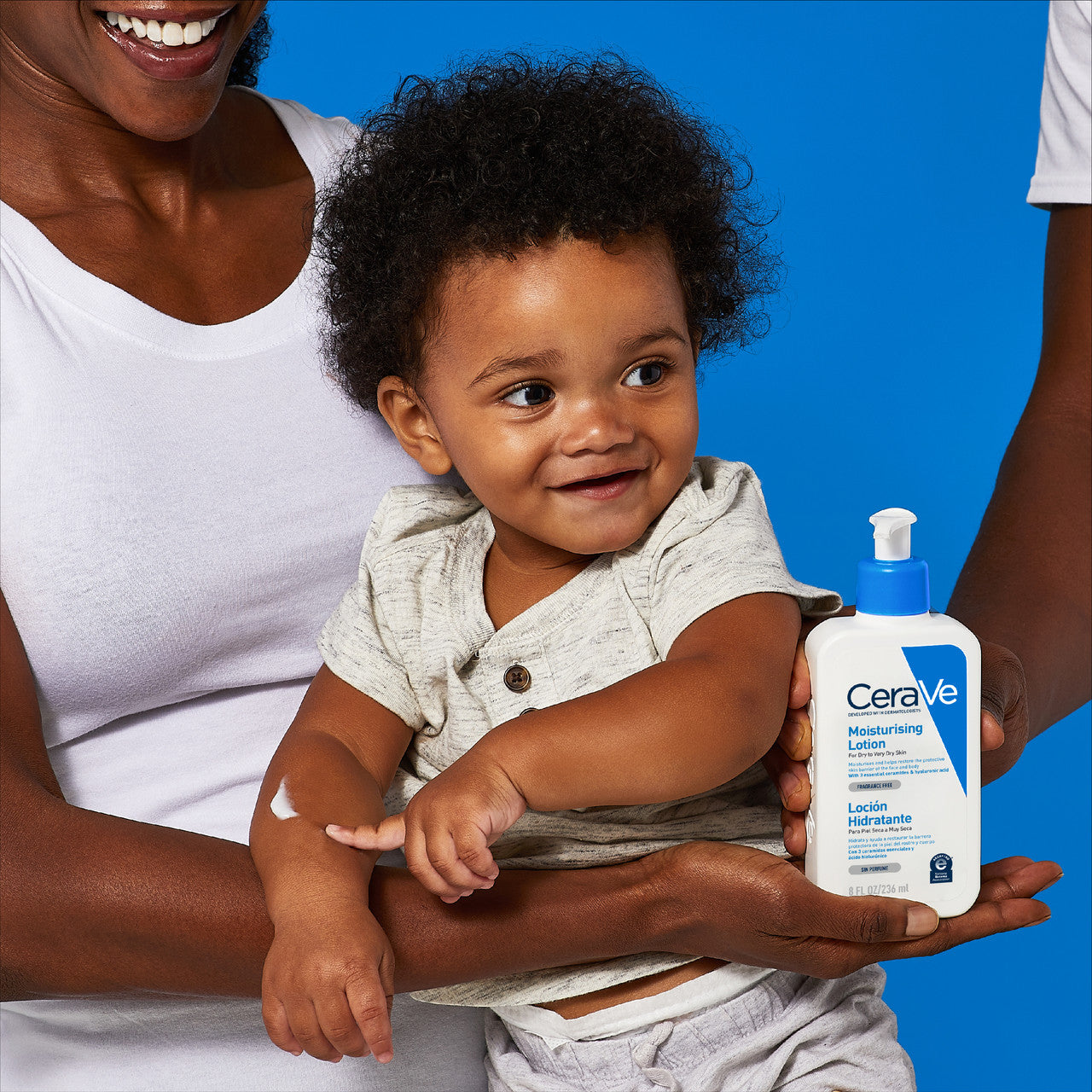 CeraVe Moisturising Lotion For Dry Skin 236ml